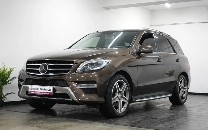 Mercedes-Benz ML cena 141900 przebieg: 152900, rok produkcji 2015 z Tychowo małe 781